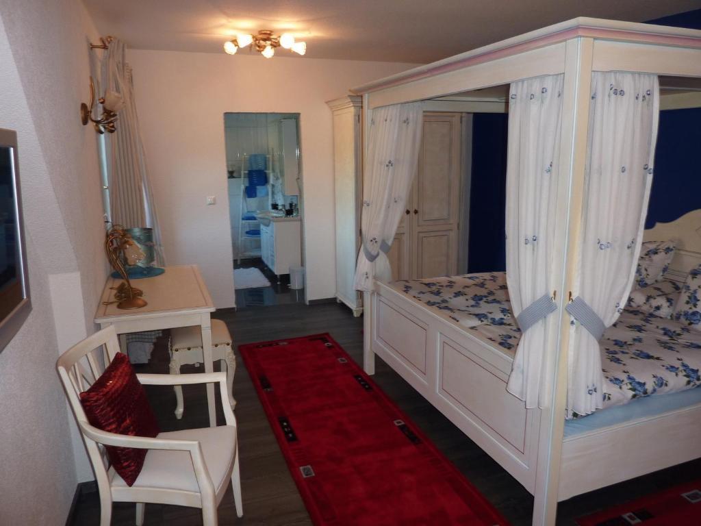 Hotel Landgasthaus Am Frauenstein Hinterweidenthal Pokój zdjęcie
